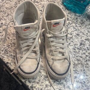 Nike High-Top Sneakers in Off-White with Black Accents